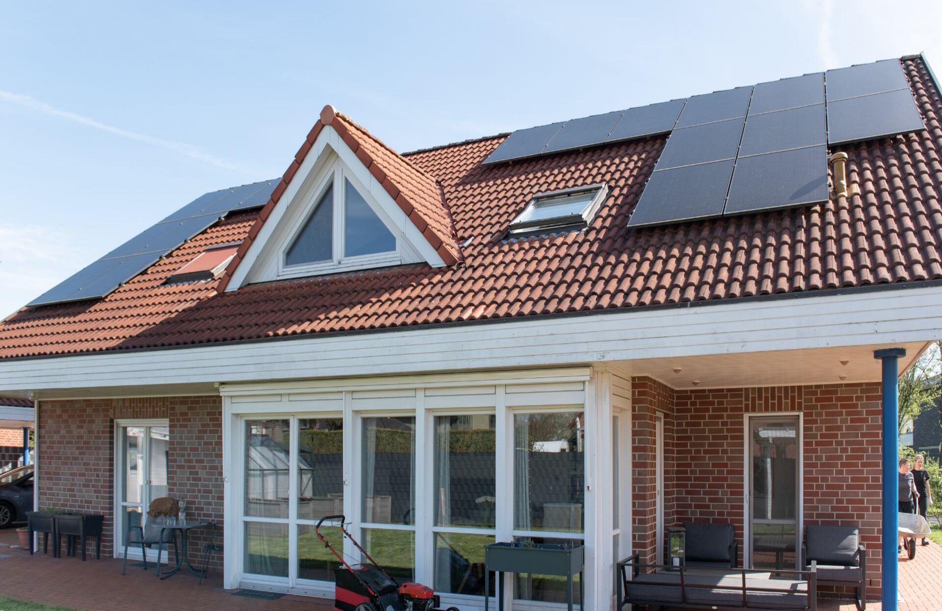 Los paneles solares son una alternativa efectiva para quienes buscan ahorrar energía.