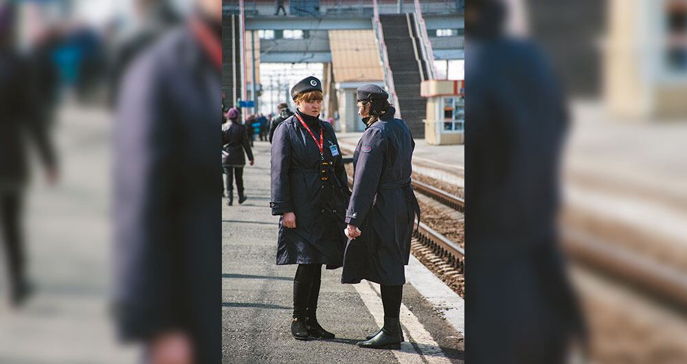 Las provodnitsas son una institución en el transiberiano: establecen el orden, la limpieza y la autoridad. 