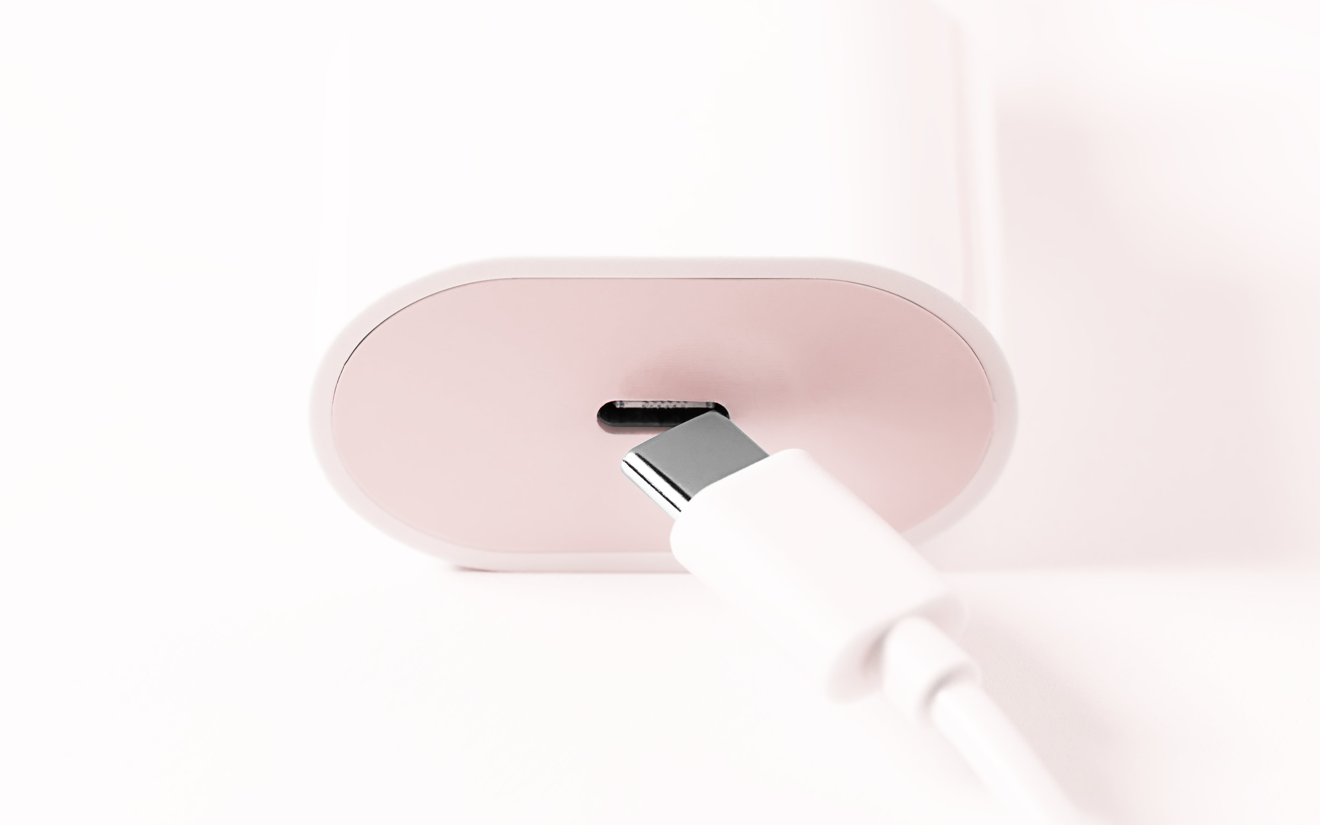 El uso de cargadores genéricos puede desgastar la batería del celular.