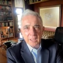 El expresidente Álvaro Uribe sigue realizando entrevistas en diferentes medios de comunicación del país