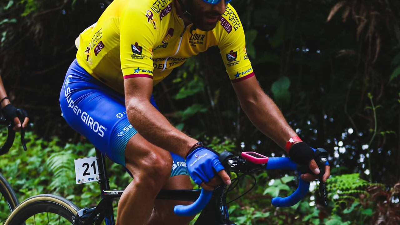 El ciclista Yeison Rincón vive actualmente en Manizales. Cuando visita a su familia recorre más de 100 kilómetros en bicicleta hasta la finca La Golondrina.
