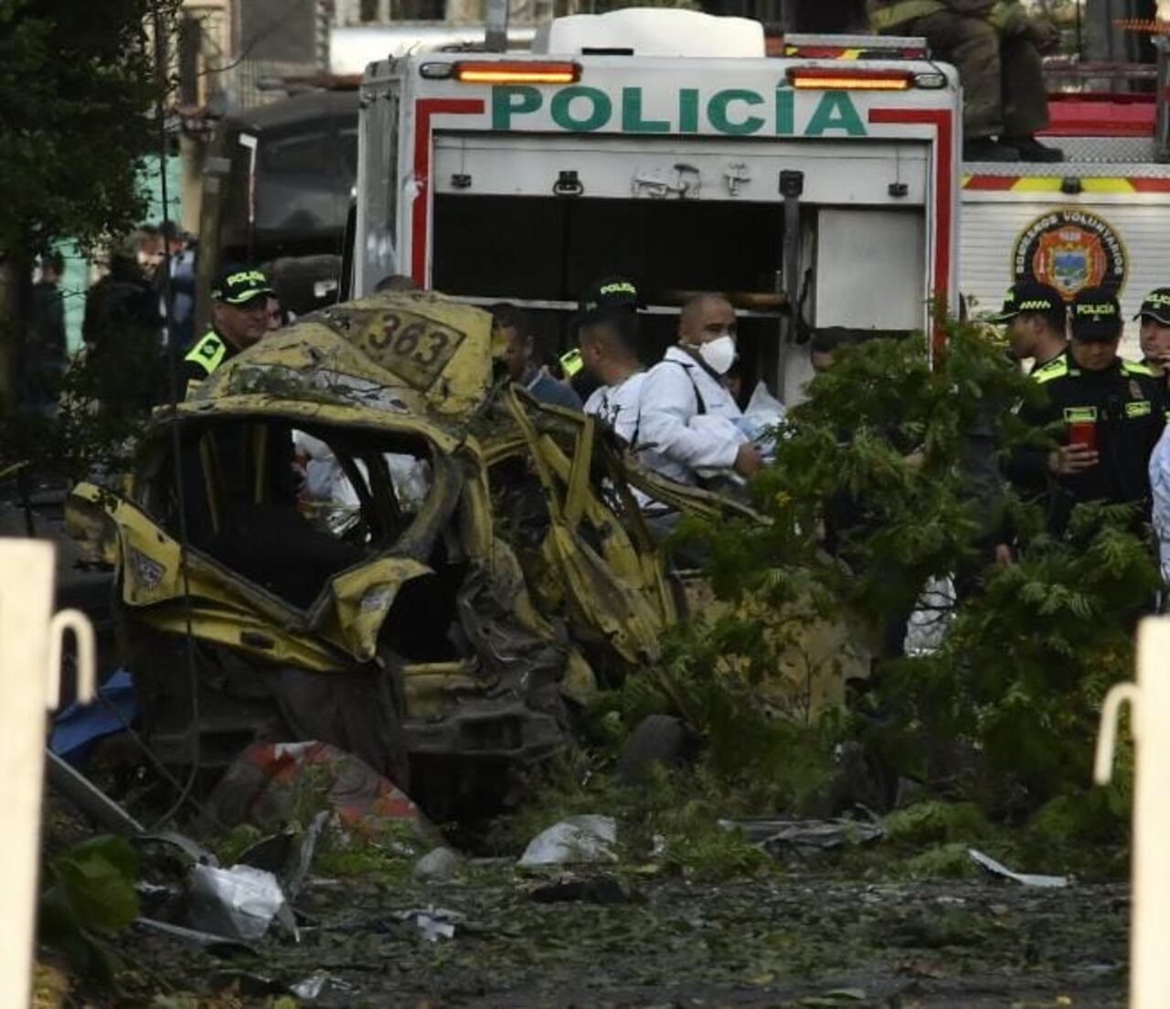 Explosión frente a la base aérea marco Fidel Suárez en Cali