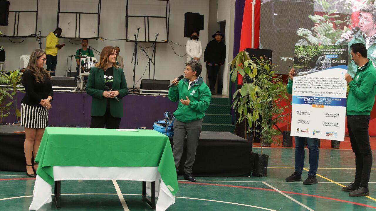 La Alcaldía de Bogotá y la Gobernación de Cundinamarca firmaron un convenio para implementar Pagos por Servicios Ambientales en región.