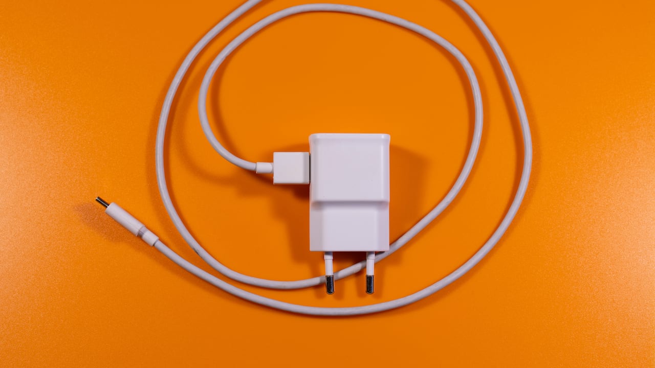 Las claves para que le dure el cargador de celular.