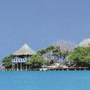 Isla Barú. Es uno de los lugares más hermosos de la Costa Caribe colombiana y más visitados por turistas nacionales y foráneos.