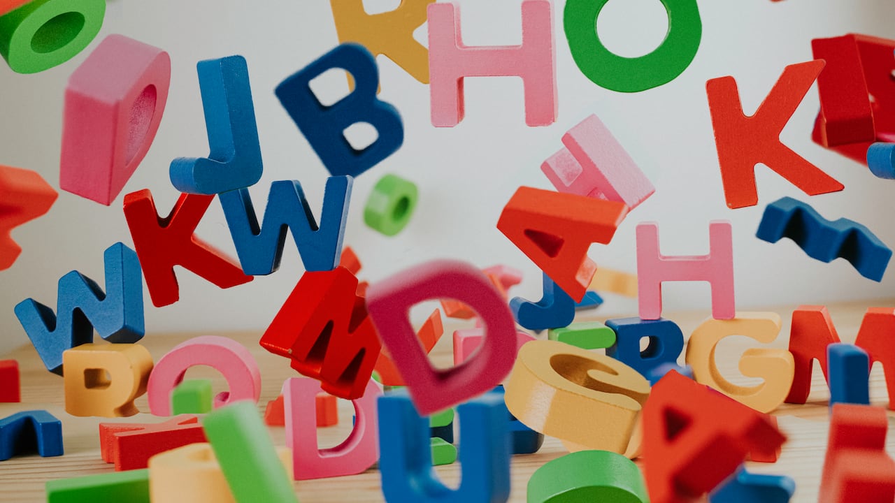 Este es el significado de la primera letra de nombre según la onomancia.