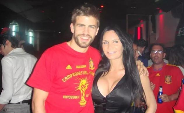 Piqué y Yola Berrocal, en 2010.