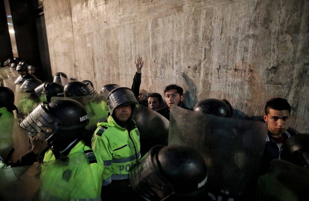 El director de la Policía, el general Óscar Atehortua, señaló que las marchas estudiantiles se realizaron de forma pacífica en la mayoría de ciudades, tan solo se presentaron 6 enfrentamientos entre el Esmad y algunos manifestantes. Foto: Esteban Vega La Rotta // SEMANA.
