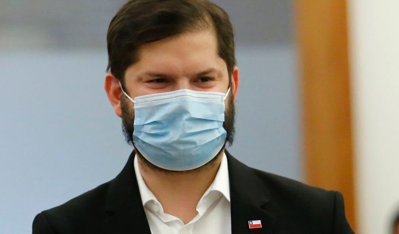 Gabriel Boric se posesiona como presidente de Chile el viernes 11 de marzo