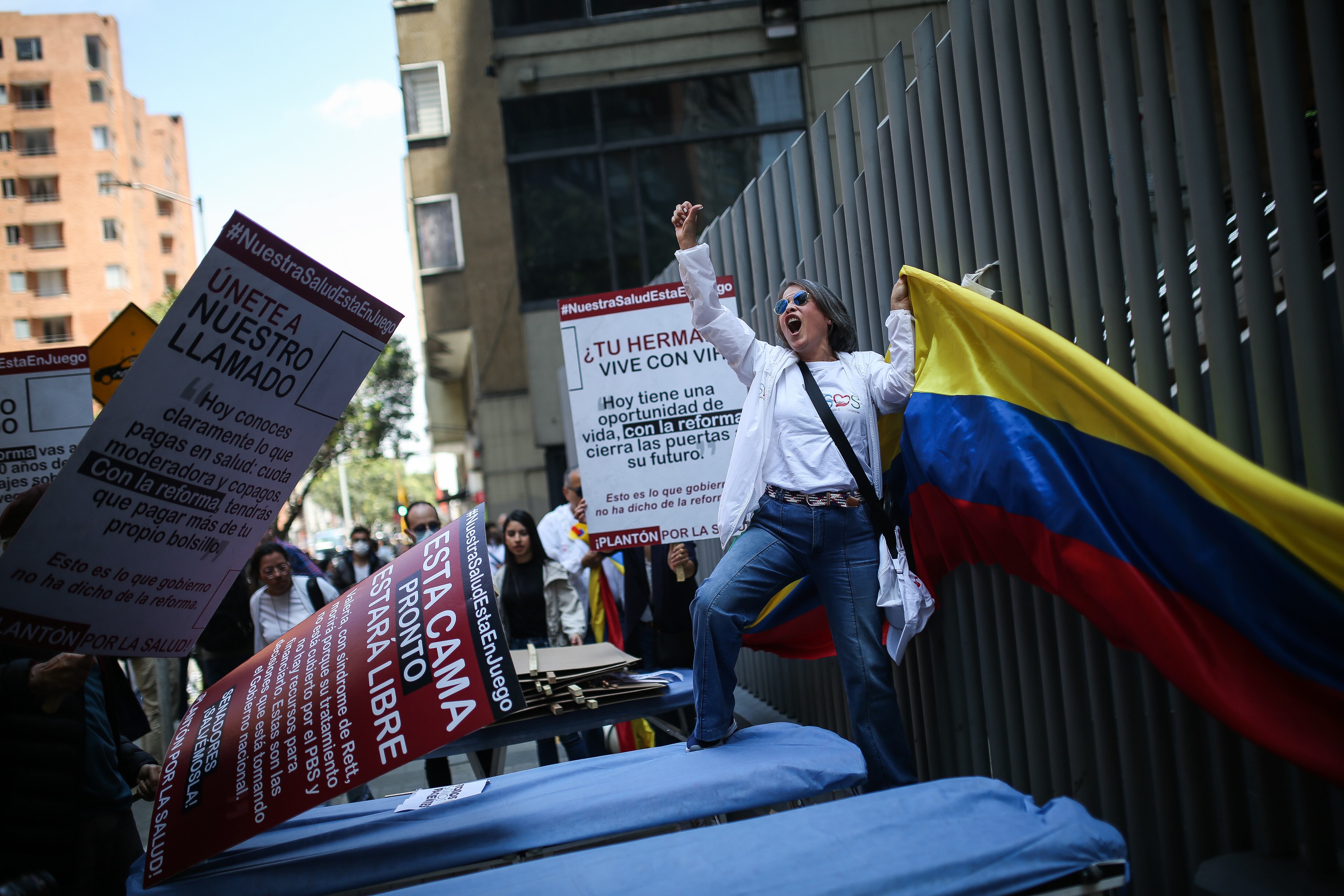 Convocan Asociaciones de pacientes y de usuarios