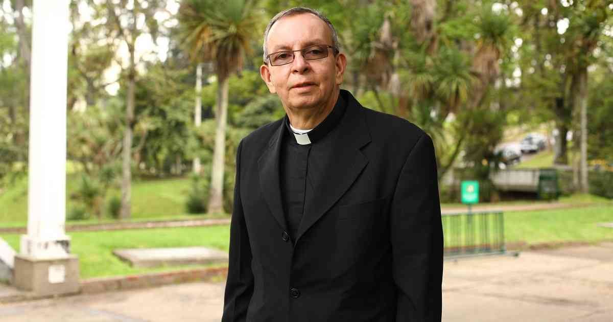Monseñor Héctor Fabio Henao respaldó el cese al fuego unilateral del ELN. 

Foto: Guillermo Torres.