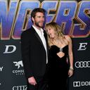 Liam Hemsworth y Miley Cyrus en la premiere de "Avengers: Endgame"