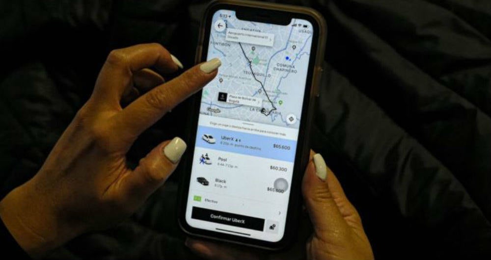 David Luna y José Daniel López se mostraron a favor de regular plataformas como Uber, Beat o Didi.