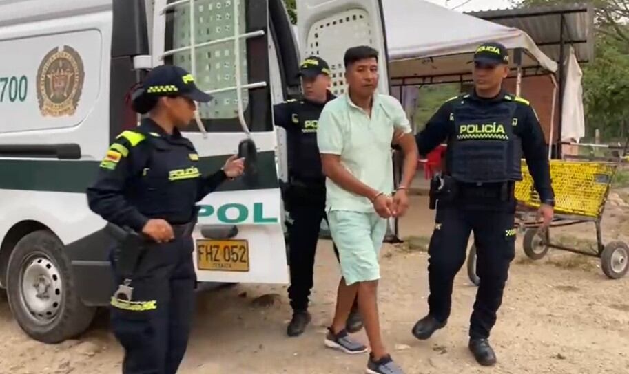 Germán Yecid Díaz, fue capturado y presentado ante un juez por el delito de violencia intrafamiliar. Lo enviaron a la cárcel.