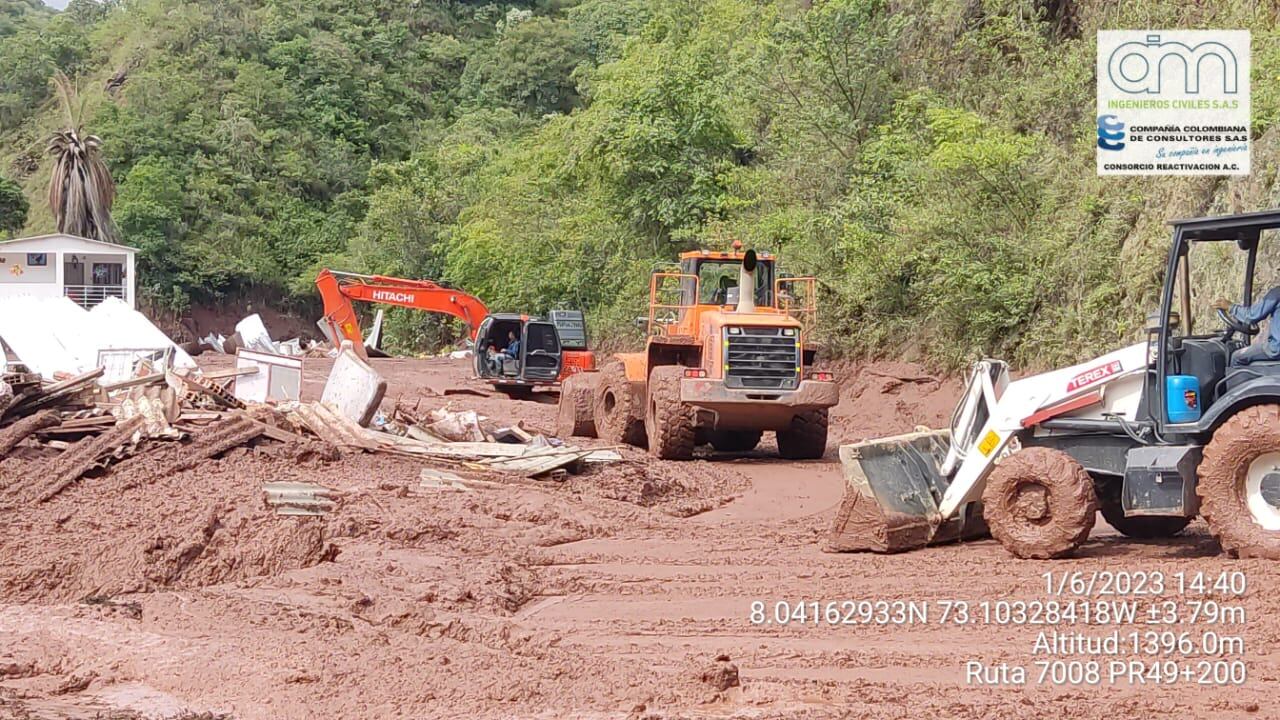 Las autoridades trabajan en el sector El Tarrita.