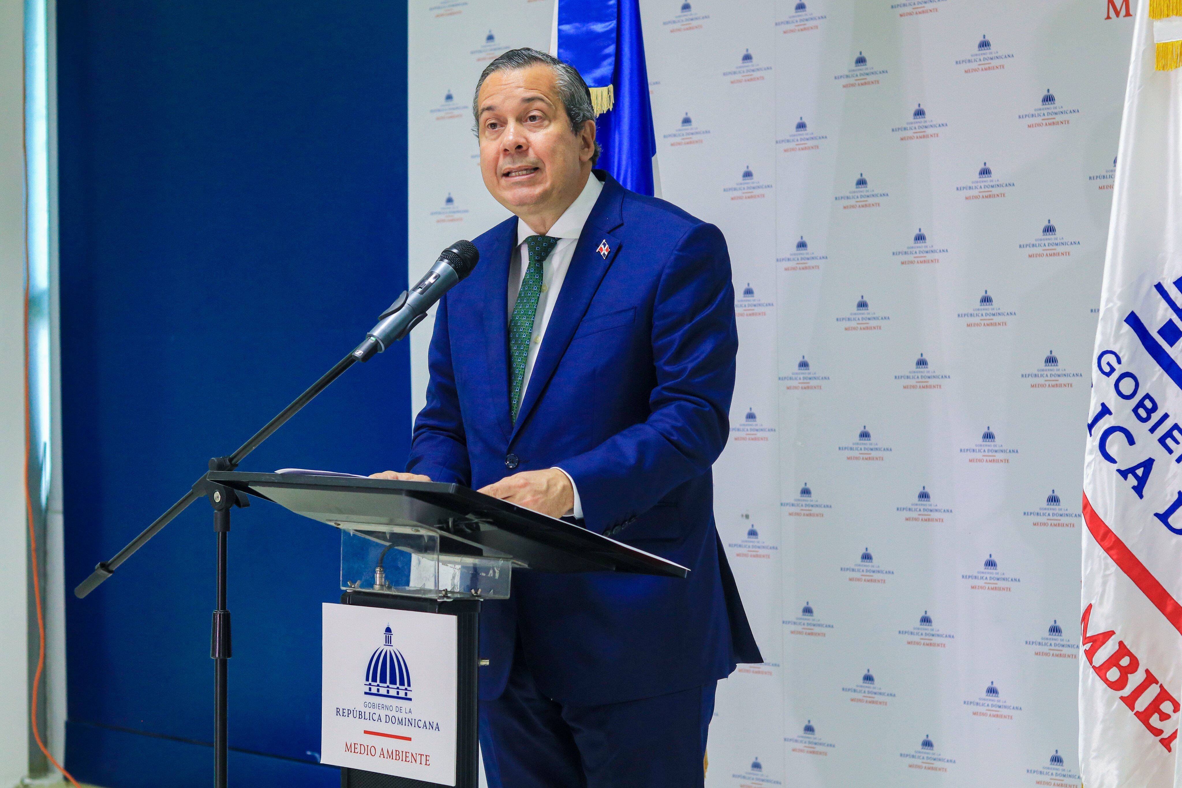 El ministro de Medio Ambiente de República Dominicana, Orlando Jorge Mera fue asesinado cuando se encontraba en su despacho.