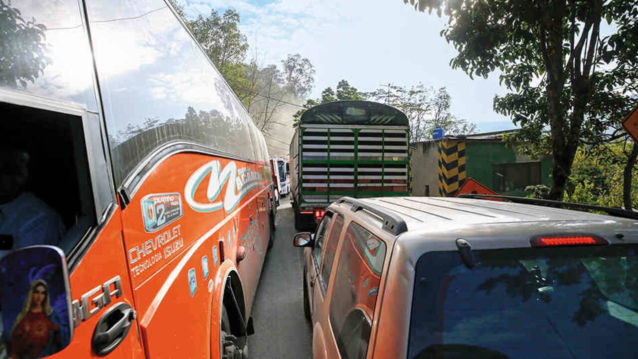 Según las estimaciones de Colfecar, el cierre de la importante carretera, ya representó pérdidas por más de $28.000 millones.