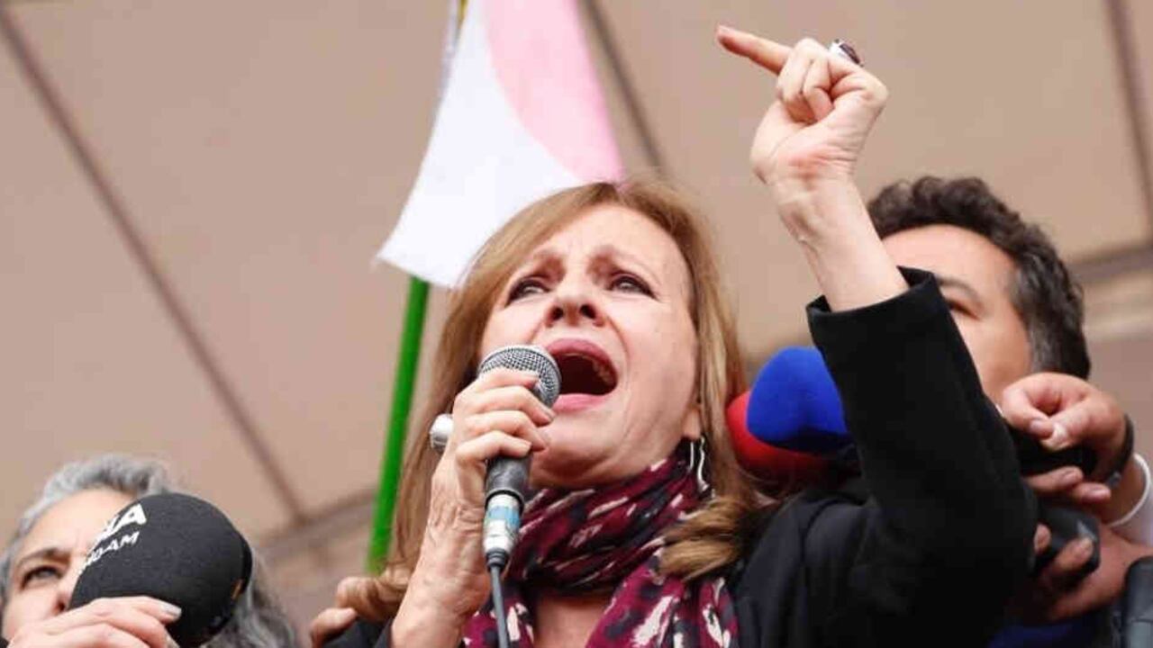 Ángela María Robledo se pronunció en la Plaza de Bolivar luego de conocerse la decisión del Consejo de Estado.