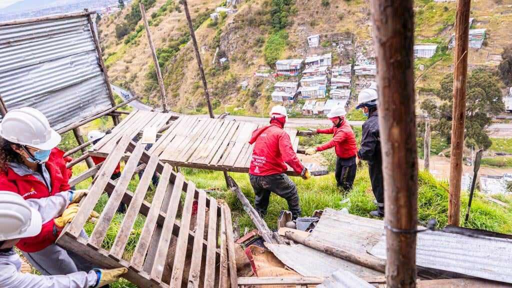 En Ciudad Bolívar fueron desmontadas 17 estructuras ilegales