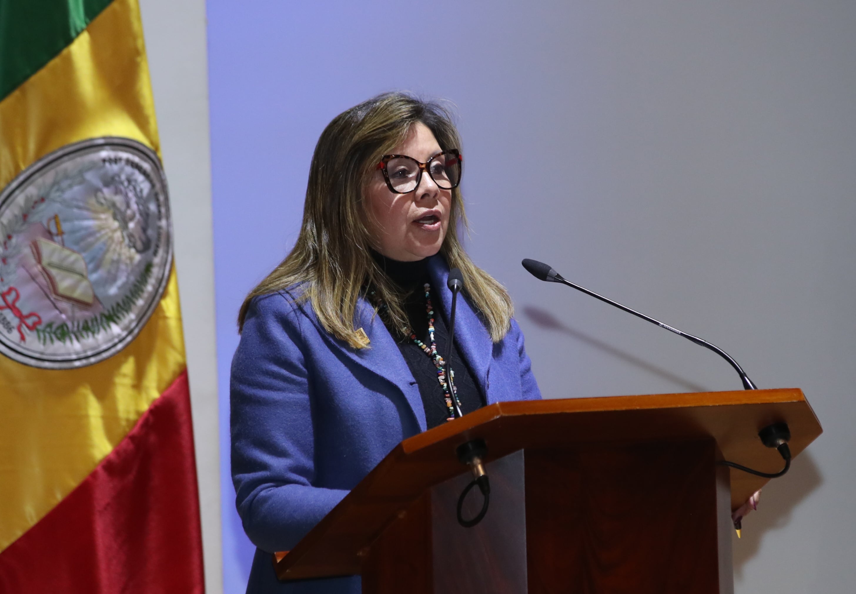 Conmemoración Eméritos Homenaje a exmagistrados y académicos que han dejado huella ejemplar en la justicia y la academia jurídica.
