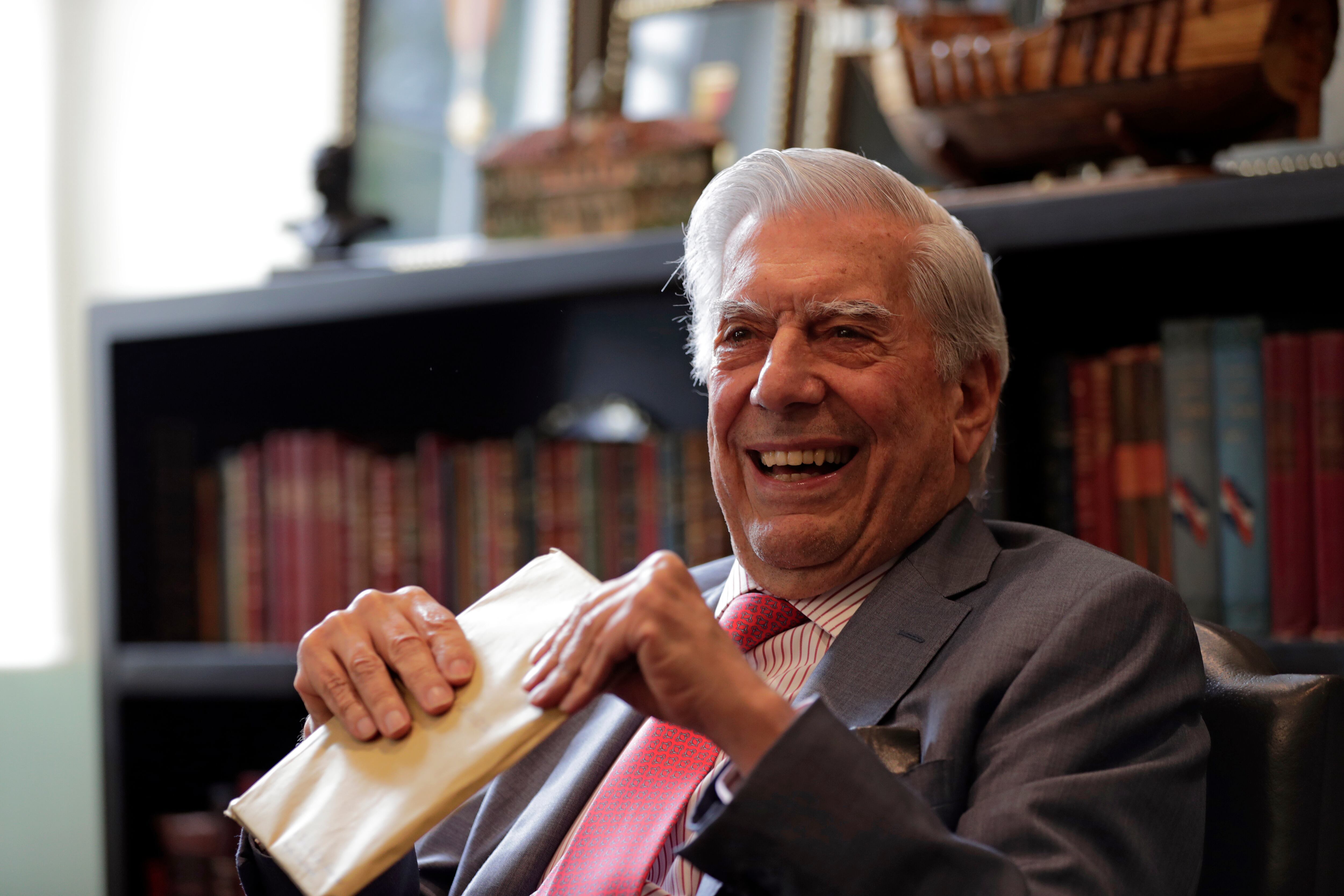 Mario Vargas Llosa