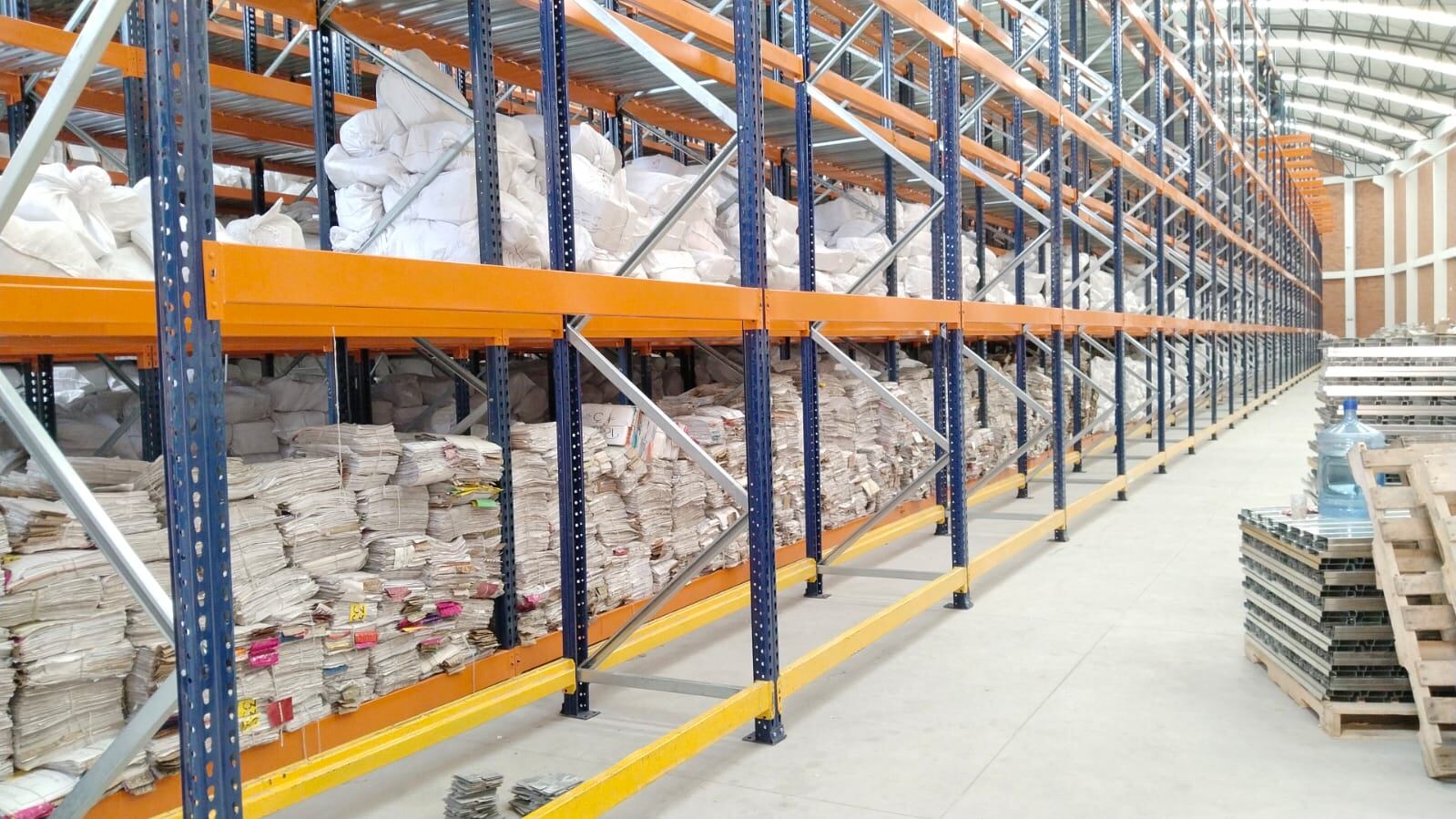 La empresa encargada del archivo de la Rama Judicial le salió al paso luego de los videos publicados en redes sociales.