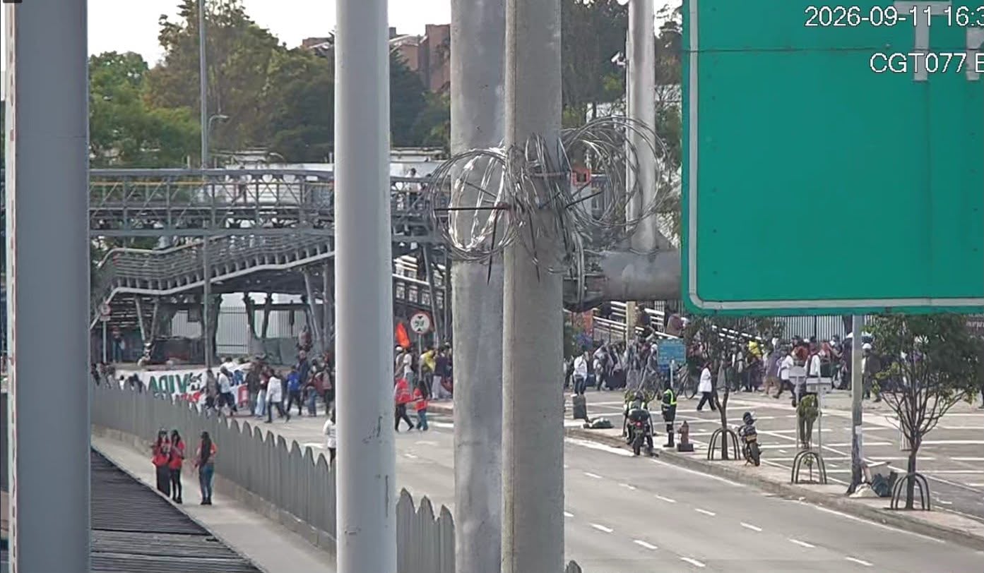 TransMilenio reportó más de 116 mil usuarios afectados.