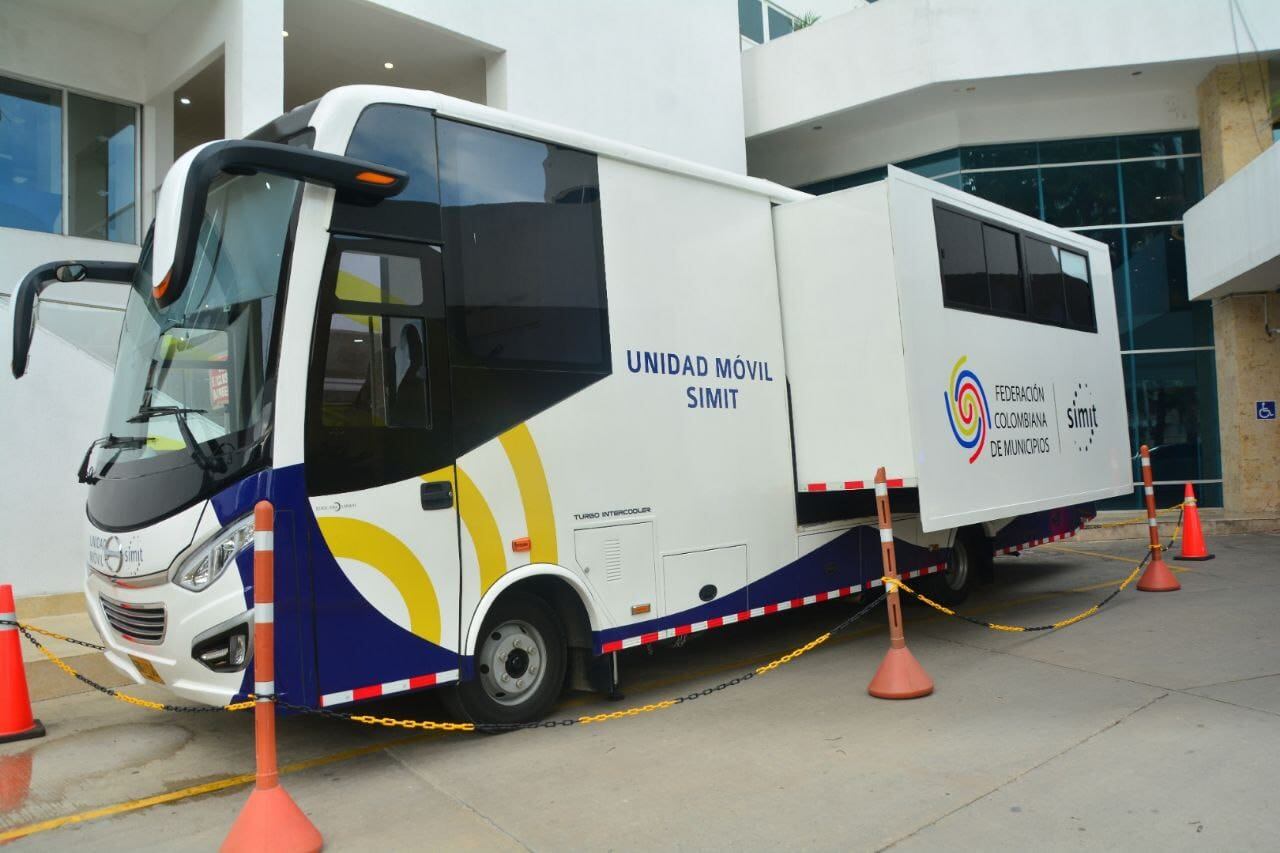 Unidad móvil para renovar licencias de conducción en Cartagena