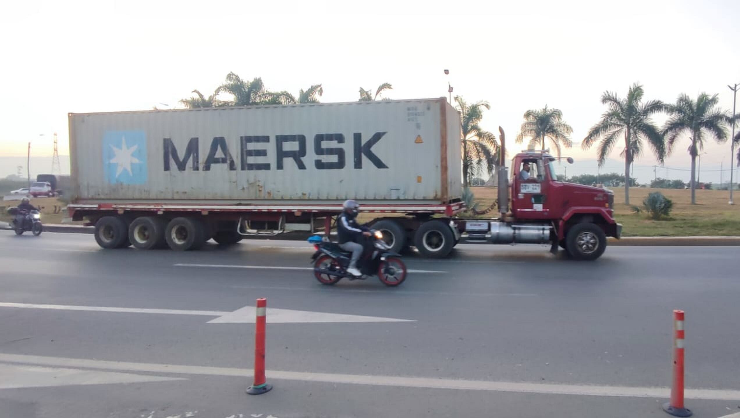 Movilización de transportadores en Cali; se presenta bloqueos en Cencar