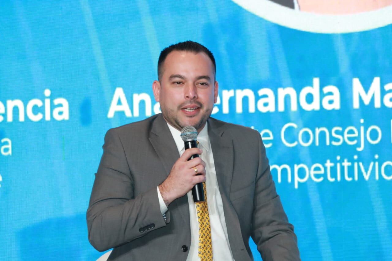 Viceministro de Trabajo asegura que la reforma pretende mitigar la informalidad. Cortesía: Aliadas.