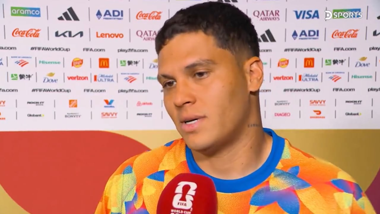 Juan Fernando Quintero ante la prensa.