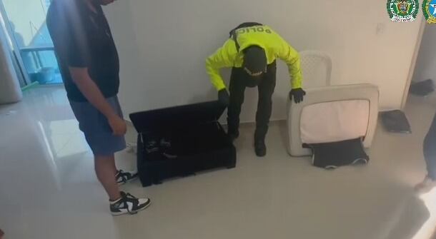 Tenía la droga escondida en estos compartimientos secretos de un