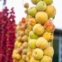 Venta tradicional de frutas en las carreteras del departamento de Boyacá.