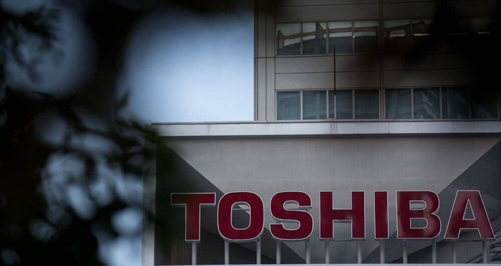 A pesar de que las votaciones tienen carácter puramente consultivo y no eran vinculantes legalmente, el fracaso de las dos propuestas subraya la división entre los accionistas y la dirección de Toshiba sobre el futuro a seguir por la empresa.