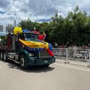 Primer camión venezolano cruza la frontera.