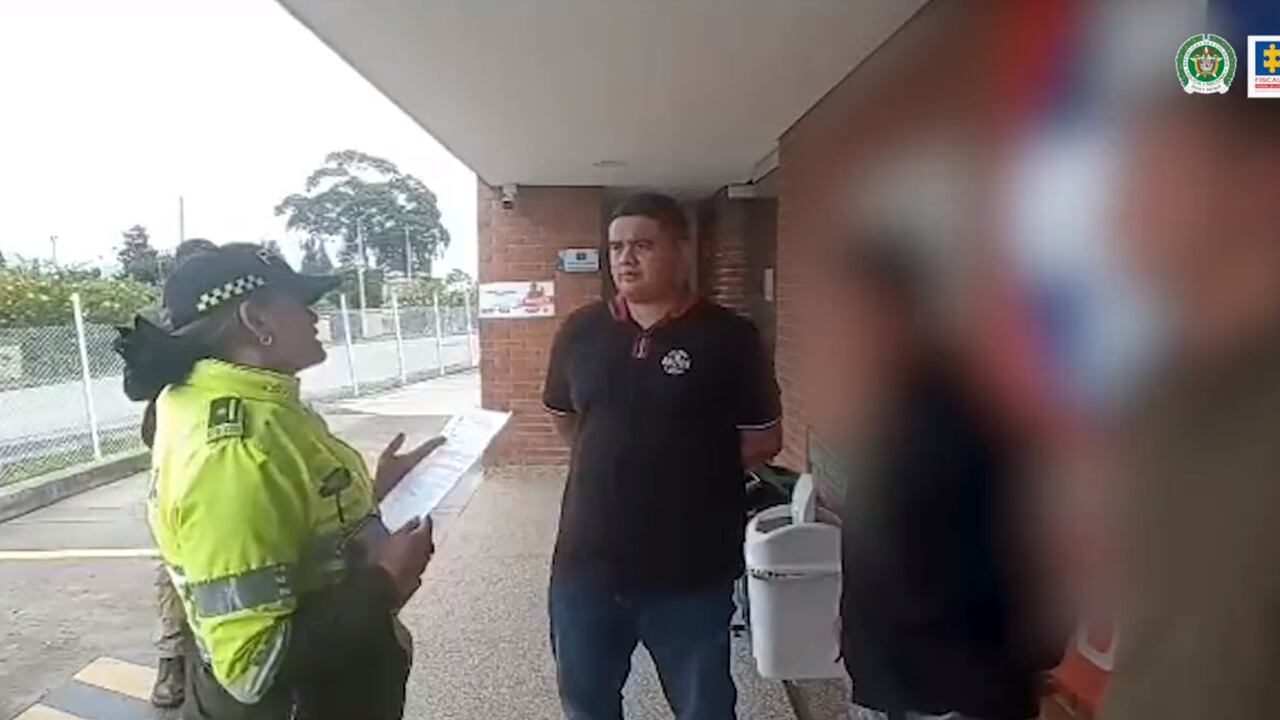 El policía se movilizaba con otros dos compañeros en un vehículo institucional.