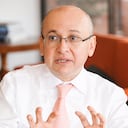 El exfiscal Eduardo Montealegre, aunque admite que asistió a la reunión, asegura que nunca planteó “pactos de silencio”. Responde anunciando denuncias penales contra Óscar Iván Zuluaga.