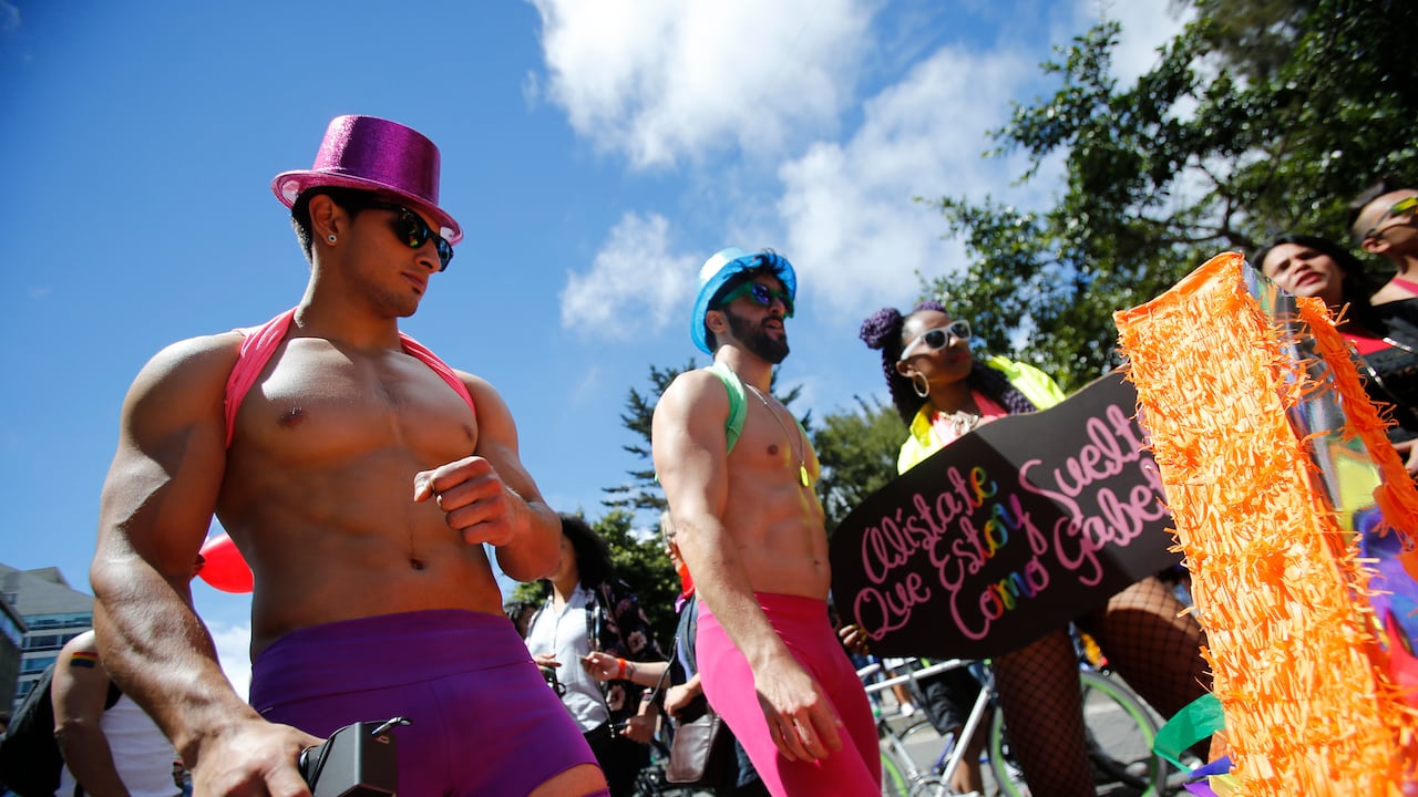 Marcha gay
Desfile del orgullo gay
Homosexuales
Gays
Transexuales
LGTBI
Bogota 2 julio 2017
Revista Semana