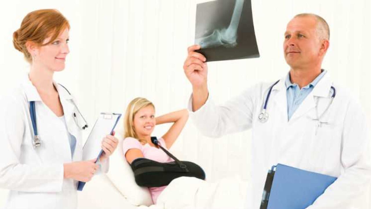 Accidente, huesos rotos, médicos