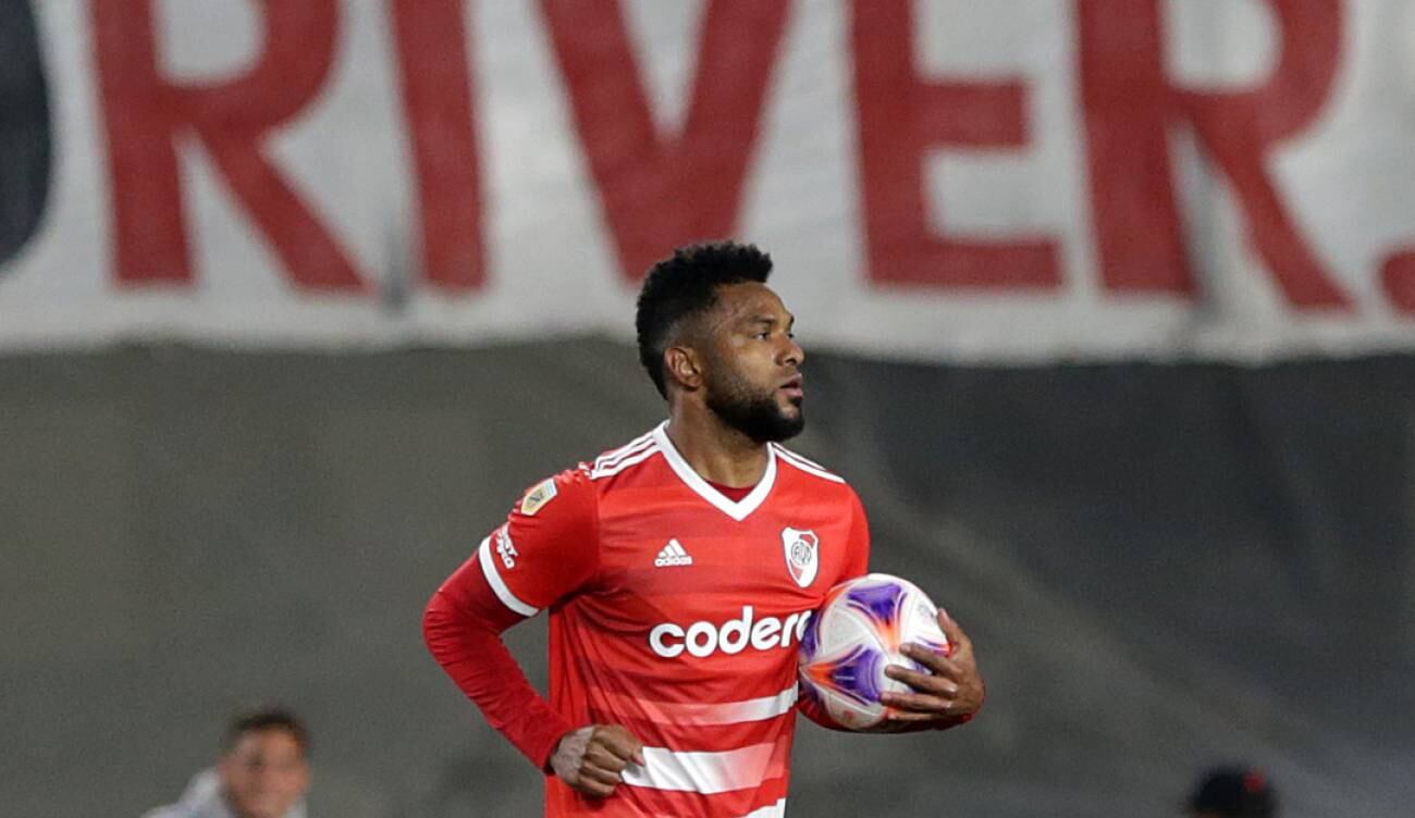 Miguel Ángel Borja marcó gol en la derrota de River Plate ante Banfield por la Liga Argentina. Foto: Foto: Getty Images / Daniel Jayo.
