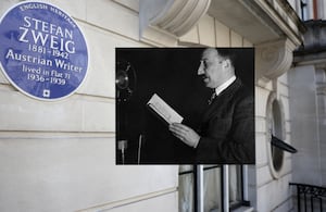 Casi un siglo después de su llegada a Londres, los admiradores británicos de Stefan Zweig, entre ellos el novelista Julian Barnes, lograron finalmente el reconocimiento oficial de sus años pasados en la capital británica.