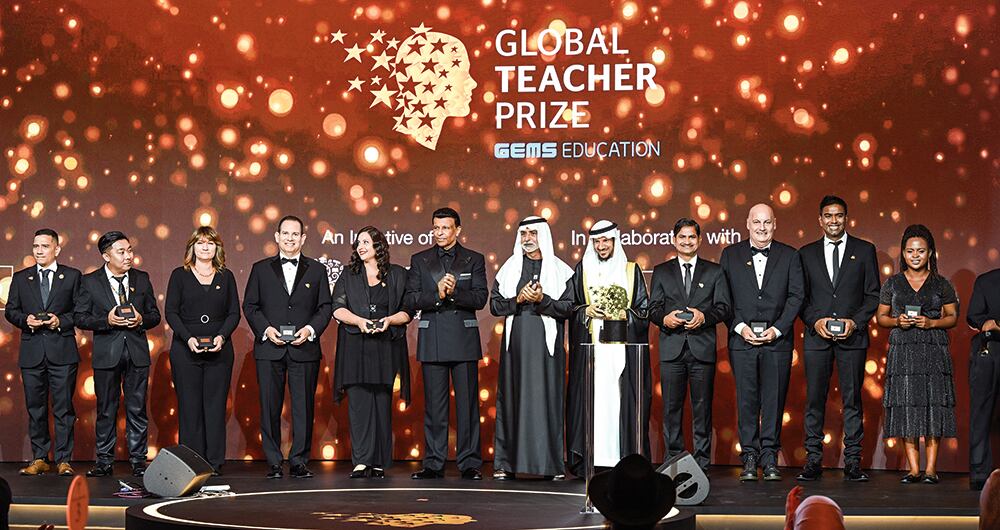 Al-Mansour durante la ceremonia del Gems Education Global Teacher Prize 2025 en Dubái. 