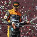 El británico de McLaren se robó todas las miradas tras el GP de Hungría