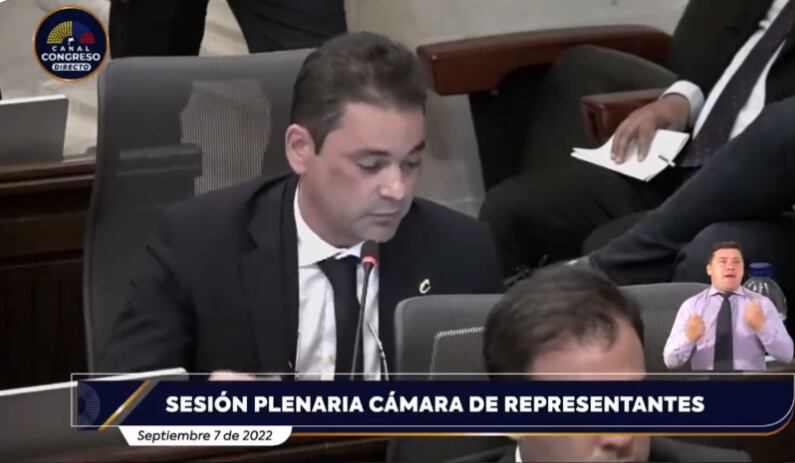 Congresista Ape Cuello es criticado por sus comentarios