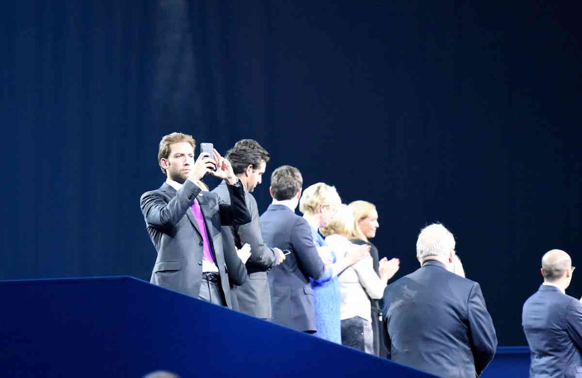 Martín Santos en la platea central.  Fotos: Rodrigo Urrego / SEMANA