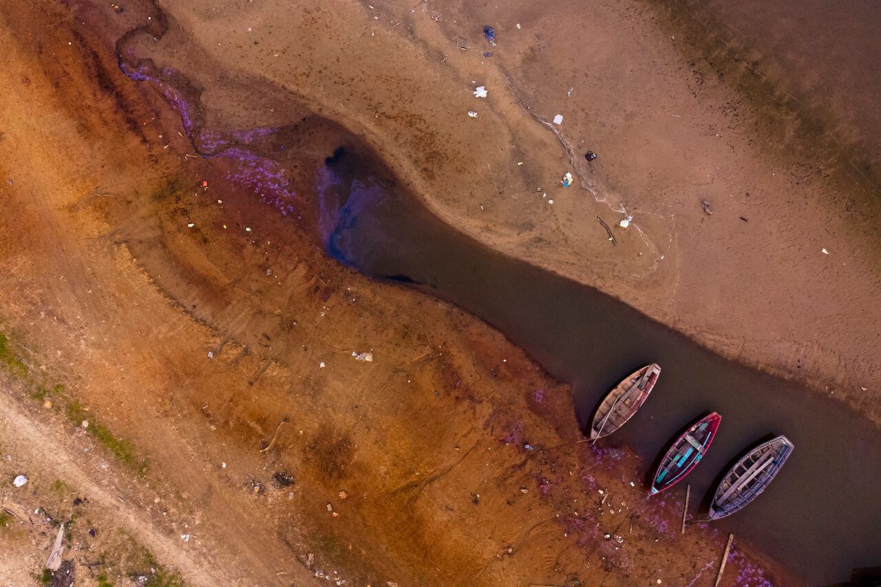 Las imágenes de la sequia del rio Paraguay