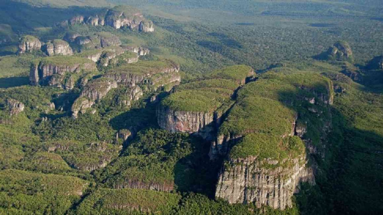 La Sierra de Chiribiquete es uno de los 59 parque nacionales natural con los que cuenta Colombia. Foto: archivo/Semana