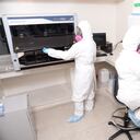 En el Laboratorio Central de Investigación de la Facultad de Salud de la la UIS se adelantan pruebas diagnósticas para Covid-19. Foto: Cortesía UIS