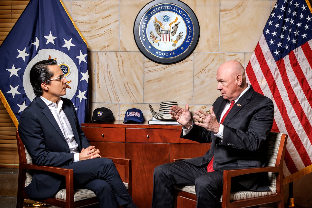 John McNamara. Embajador de Estados Unidos