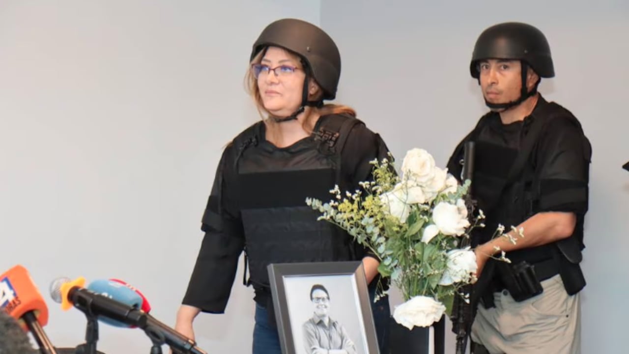 Verónica Sarauz era la esposa del candidato presidencial Fernando Villavicencio, asesinado en Quito la semana pasada.